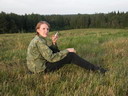 Velleni в поле в отпуске/ sitting in field at vacation